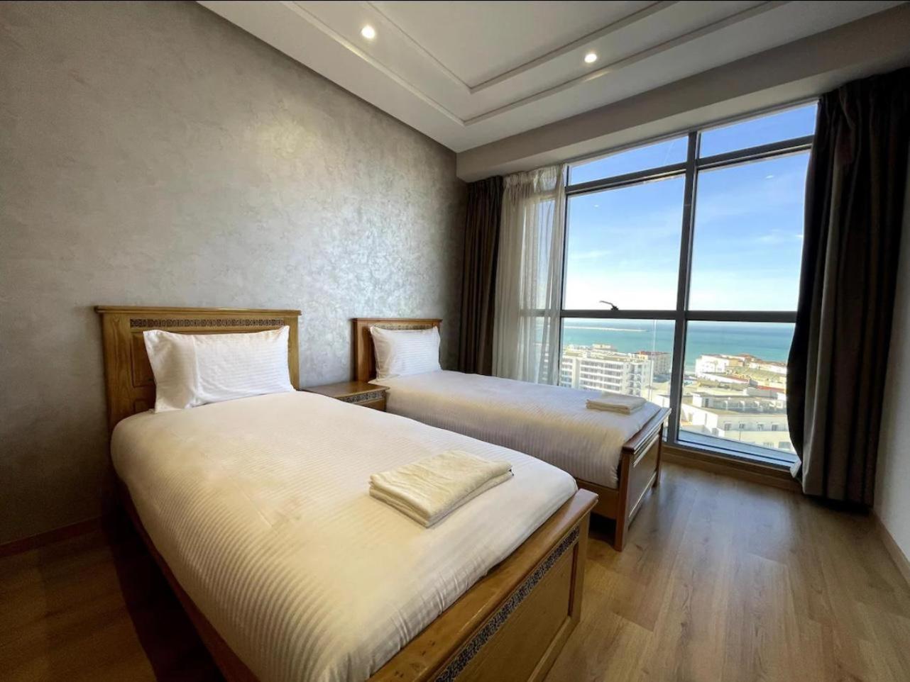 Apartamento Seafront 2 Bedrooms Flat Tánger